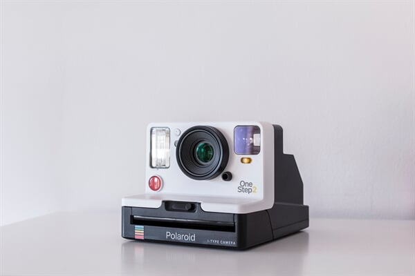 Polaroid OneStep 2 i‑Type Instant Camera