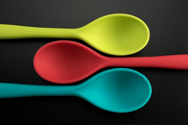 Colored Plastic Spoon Sets